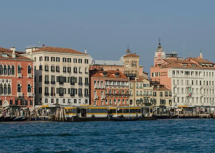 Ca' De Mezo Near San Marco